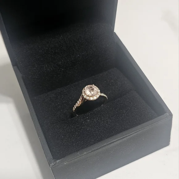 Morganite Engagement Ring
1/3 ct tw Diamonds
14k Rose Gold - Picture 3 of 4